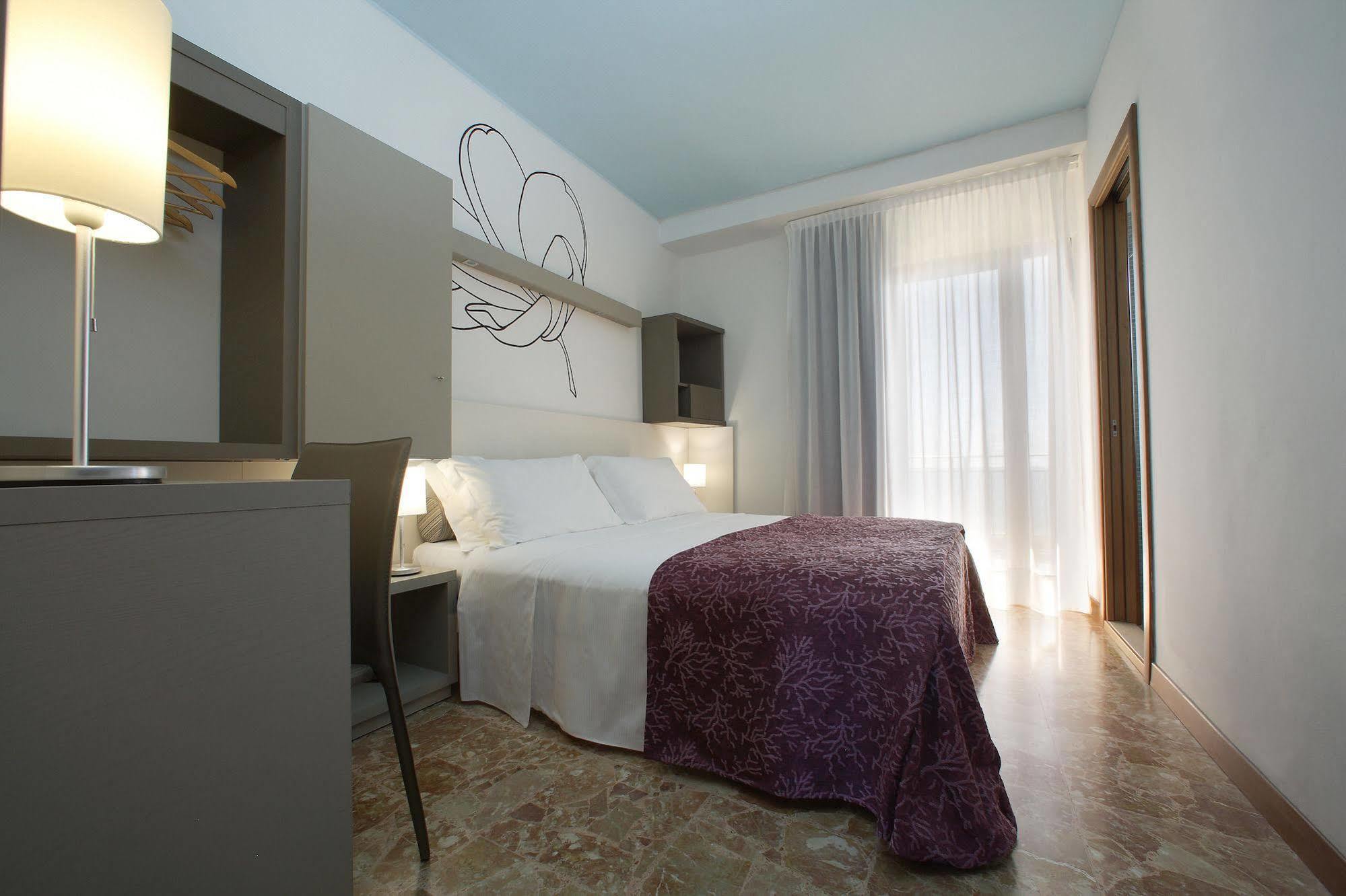 Hotel Sofia Lido di Jesolo Luaran gambar