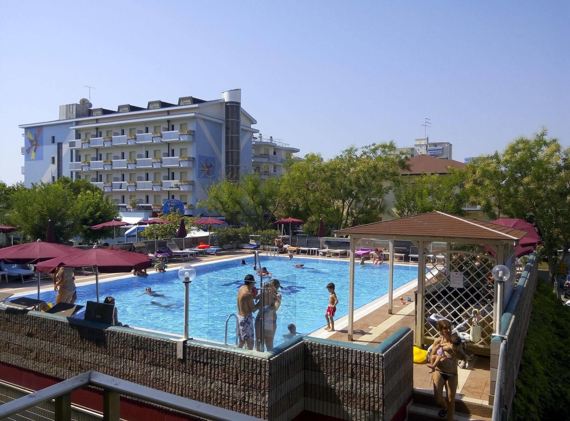 Hotel Sofia Lido di Jesolo Luaran gambar
