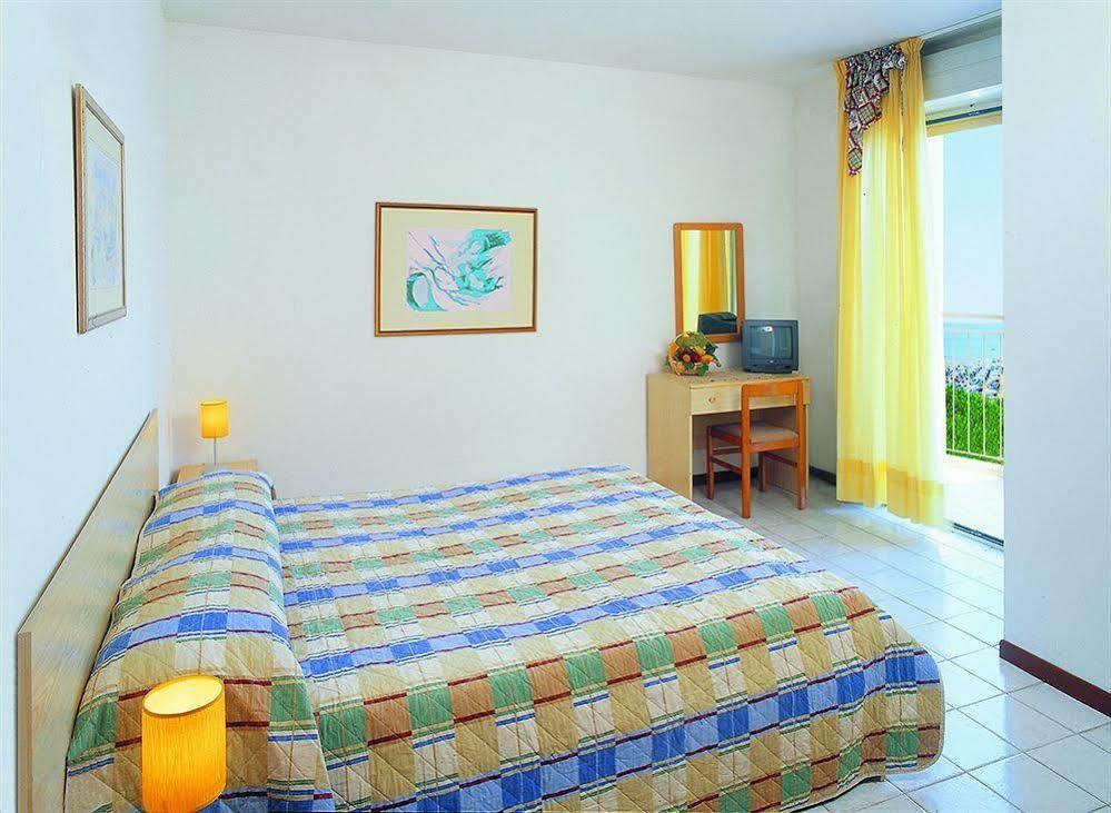Hotel Sofia Lido di Jesolo Luaran gambar